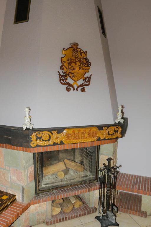 Hotel Slavia Salonta Extérieur photo